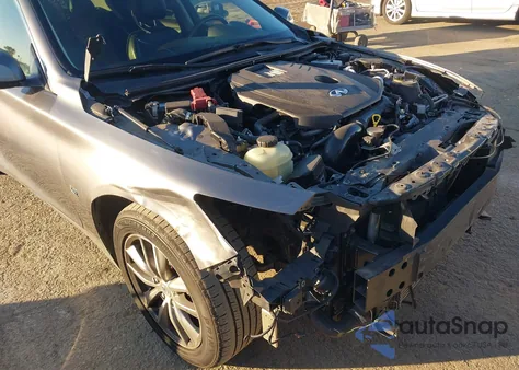 2017 Infiniti Q50 2.0T Base z USA, uszkodzony, nr VIN JN1CV7AP7HM640801